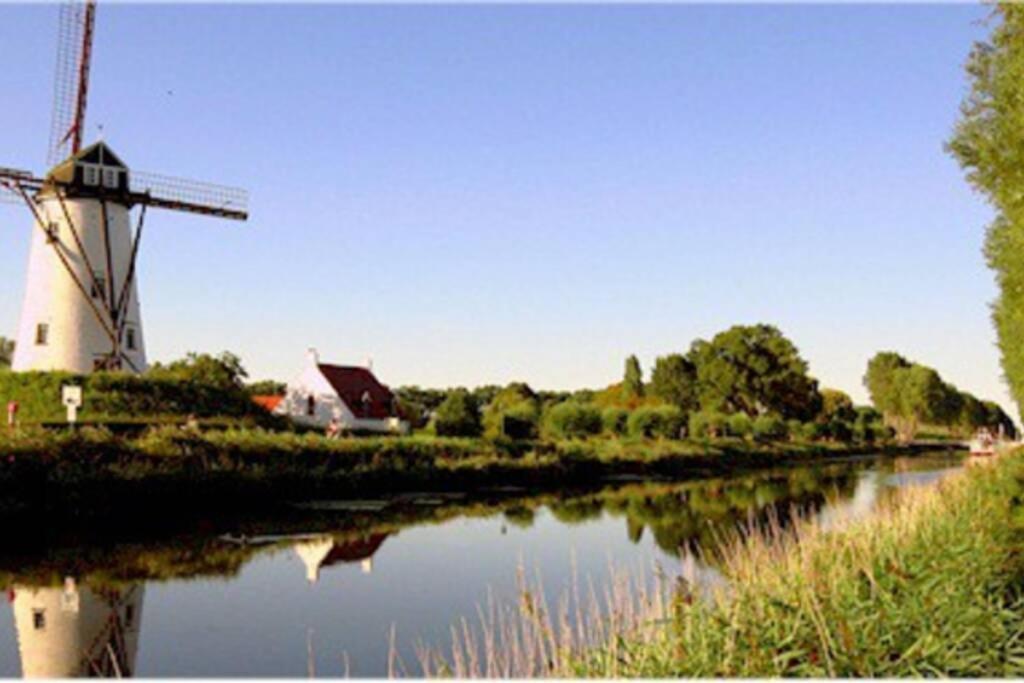 Duplex Appertement Met Zicht Damse Vaart @ Brugge Apartment ภายนอก รูปภาพ